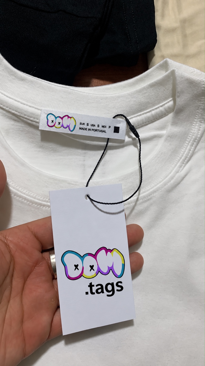 Hangtag personalizado DOM.tags