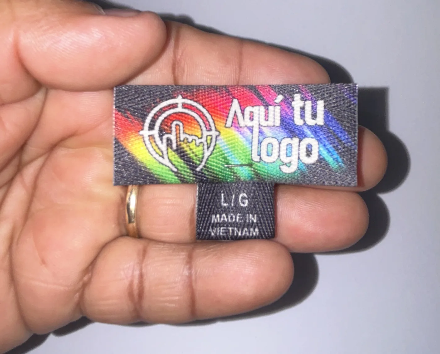 Etiqueta de marca impresa a todo color